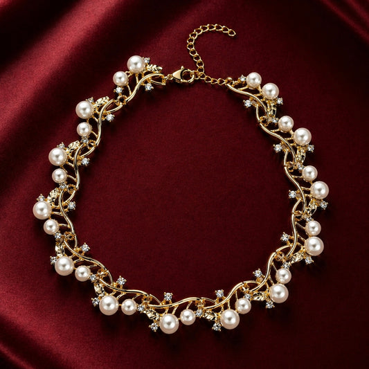 Pearl Elegance Necklace – Gold Floral Luxury Design
